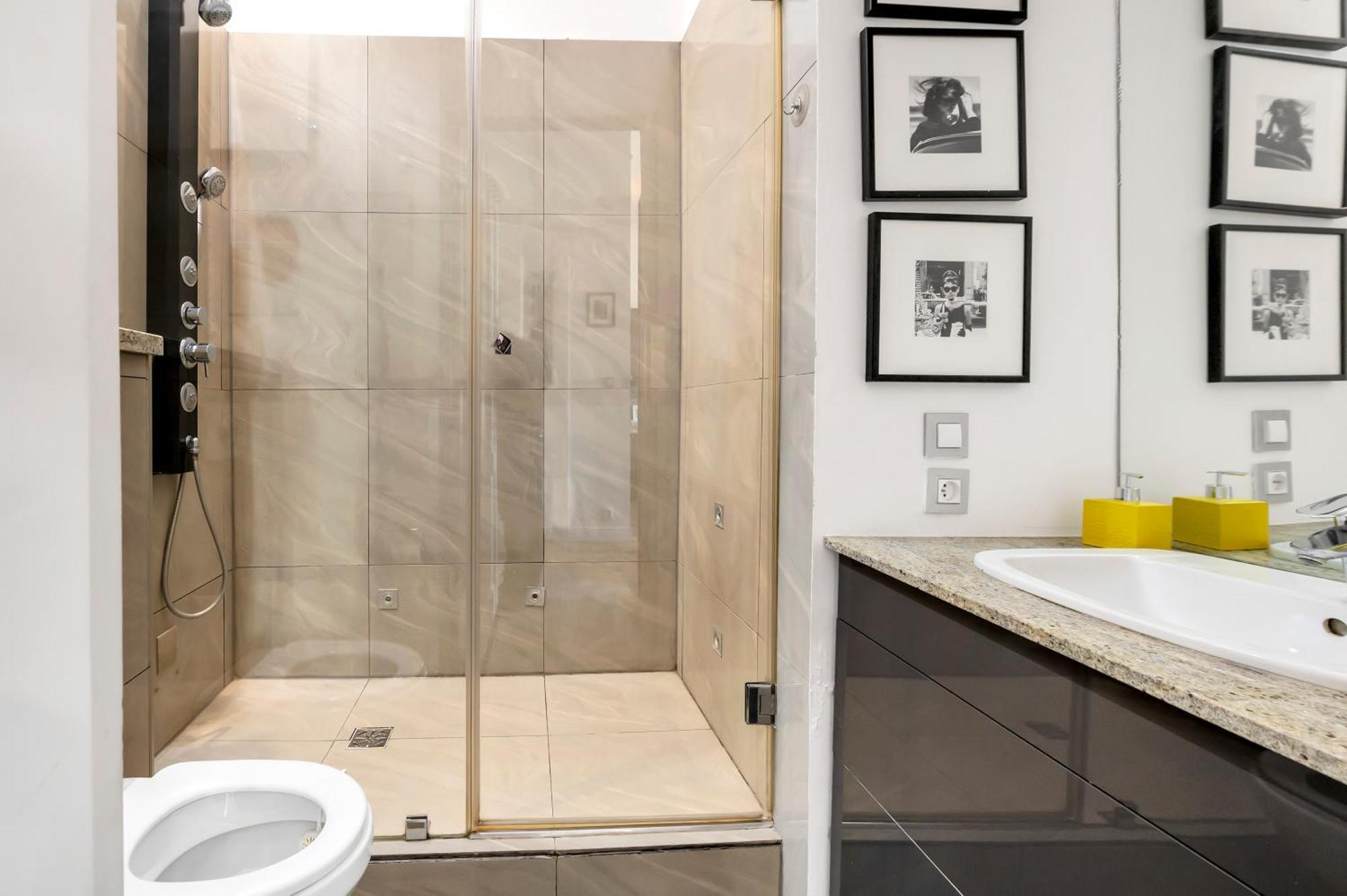Amazing Apartment On Plac Zamkowy Varşovia Exterior foto